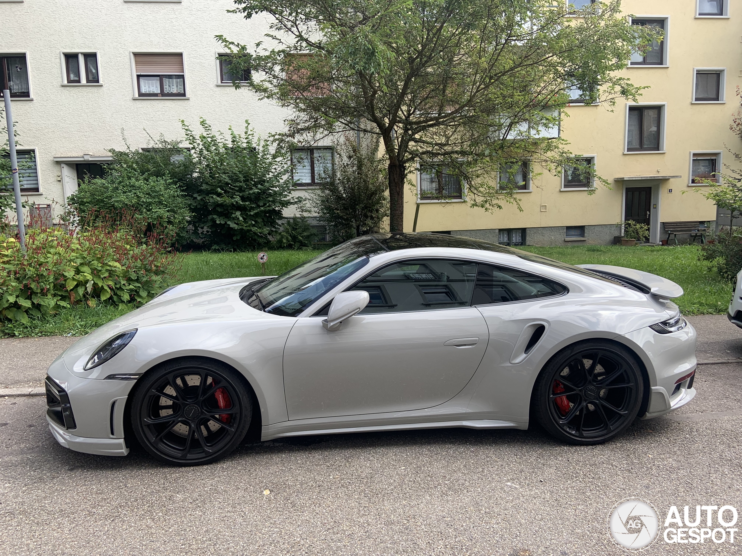 Porsche 992 Turbo