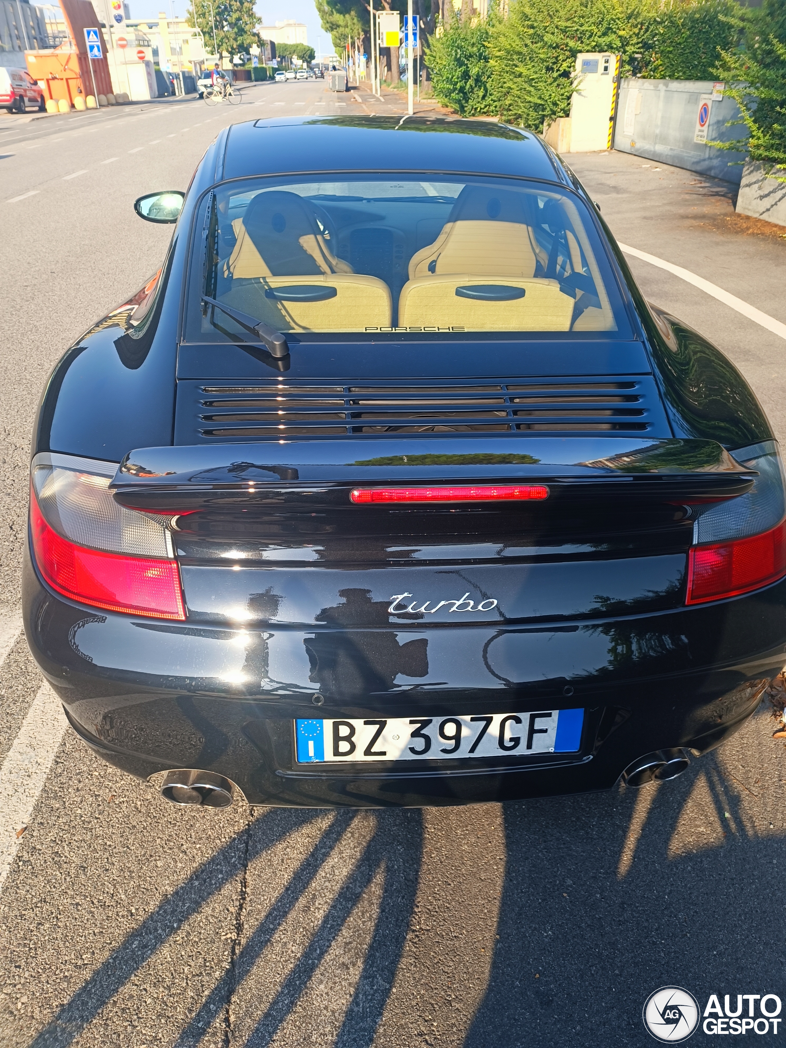 Porsche 996 Turbo