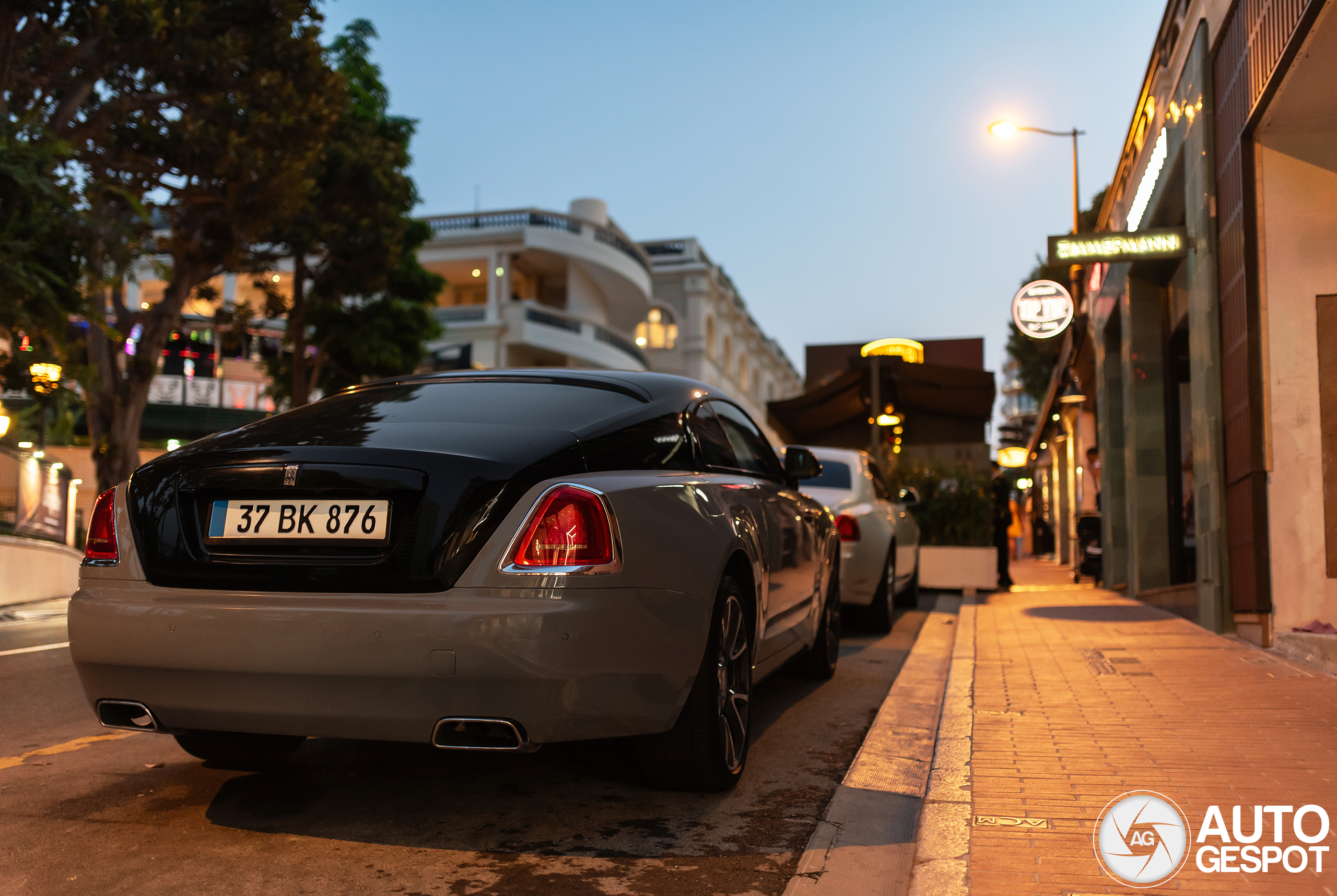 Rolls-Royce Wraith Black Badge