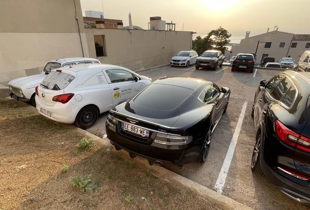 Aston Martin DBS Carbon Black Edition