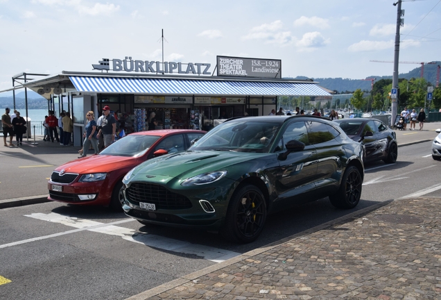 Aston Martin DBX