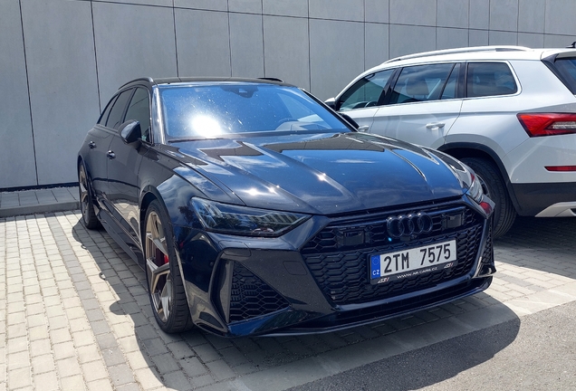 Audi RS6 Avant C8