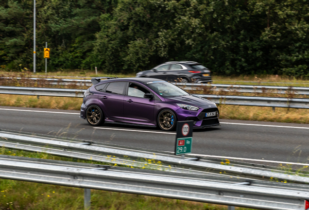 Ford Focus RS 2015