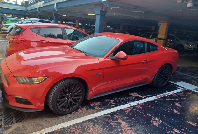 Ford Mustang GT 2015