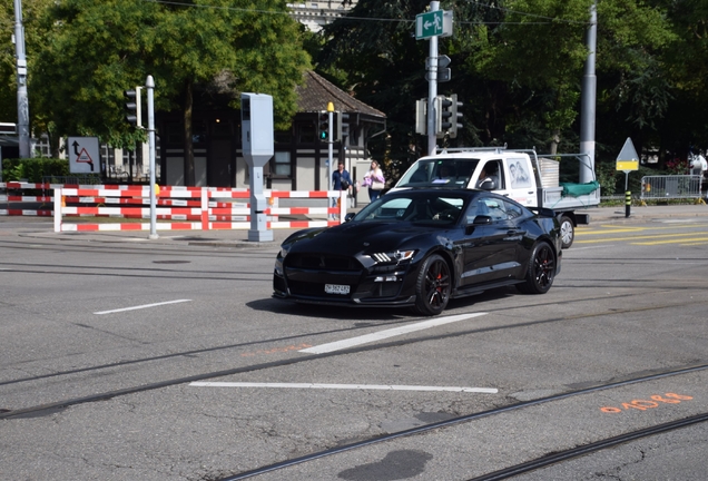 Ford Mustang Shelby GT350 2015