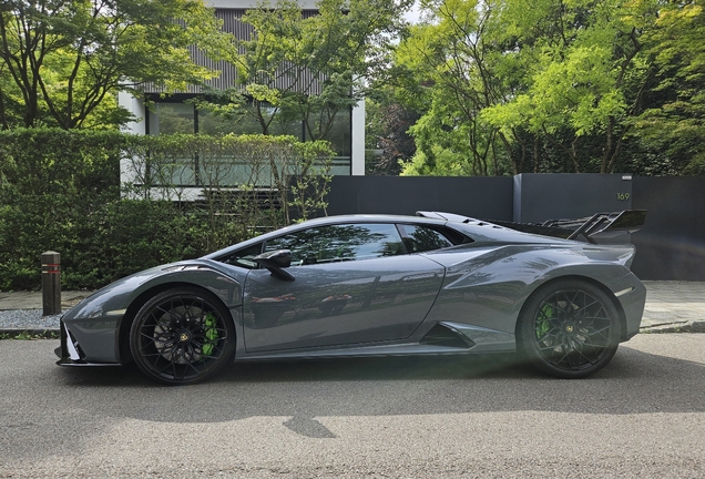 Lamborghini Huracán LP640-2 STO