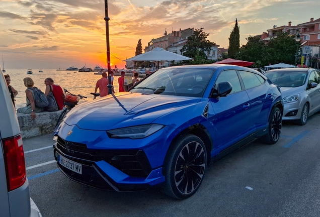 Lamborghini Urus S