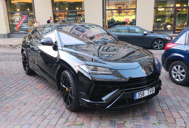 Lamborghini Urus S