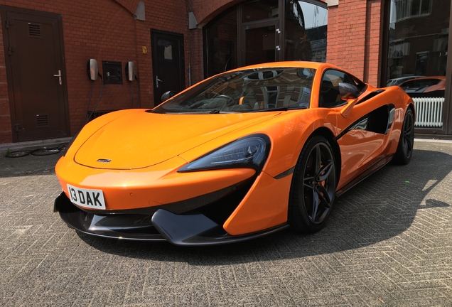 McLaren 570S