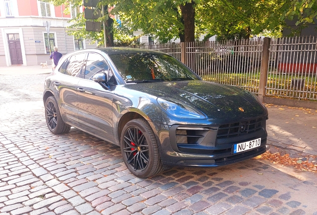 Porsche 95B Macan GTS MkIII