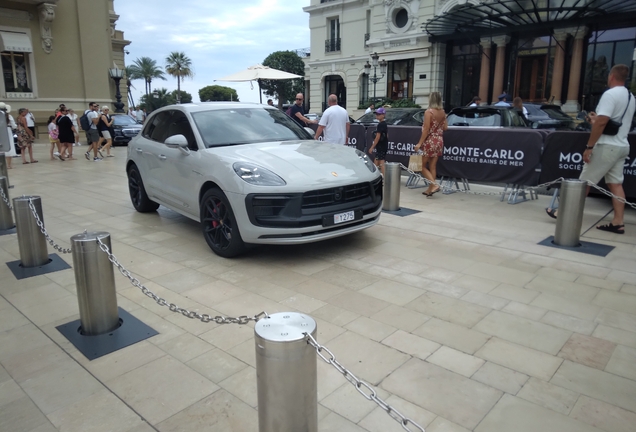 Porsche 95B Macan GTS MkIII