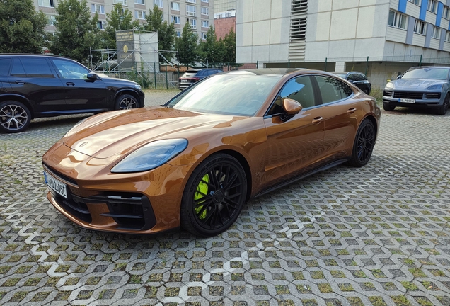 Porsche 972 Panamera Turbo E-Hybrid