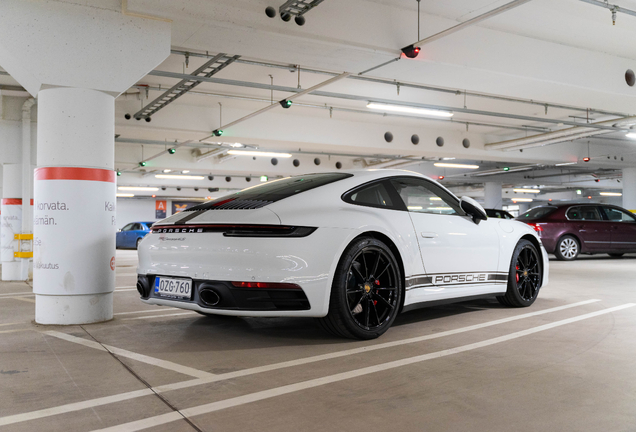 Porsche 992 Carrera 4S