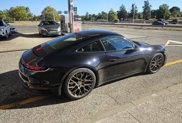 Porsche 992 Carrera S