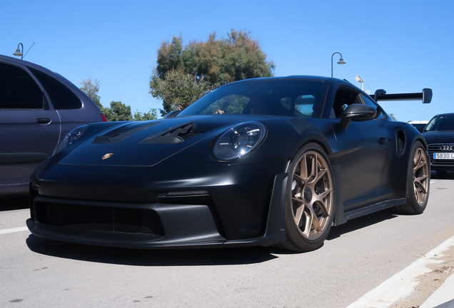 Porsche 992 GT3 RS Weissach Package