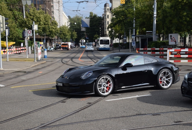 Porsche 992 GT3 Touring