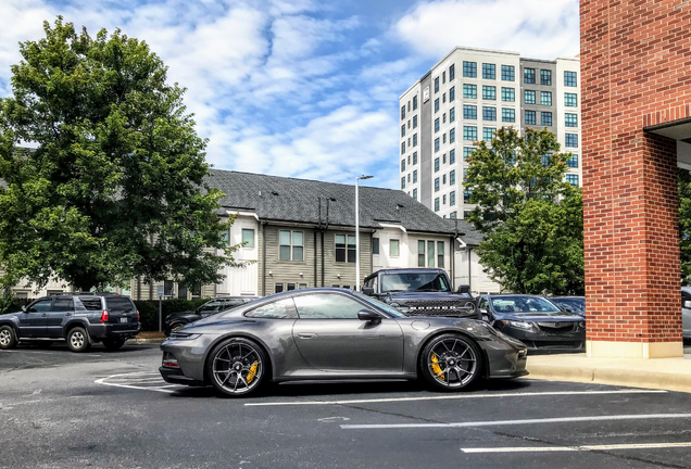 Porsche 992 GT3 Touring