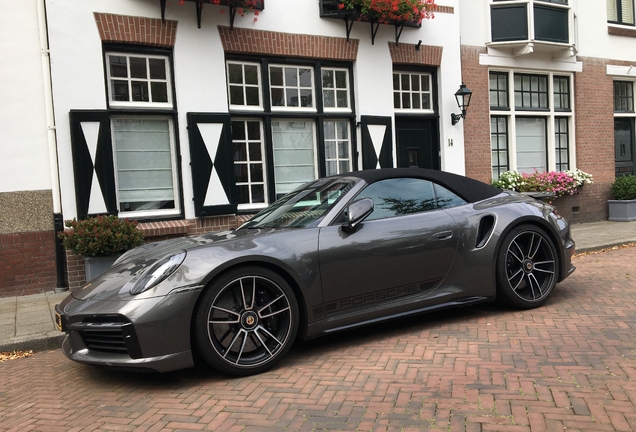 Porsche 992 Turbo S Cabriolet