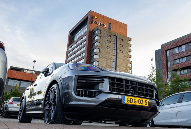 Porsche Cayenne Coupé Turbo E-Hybrid