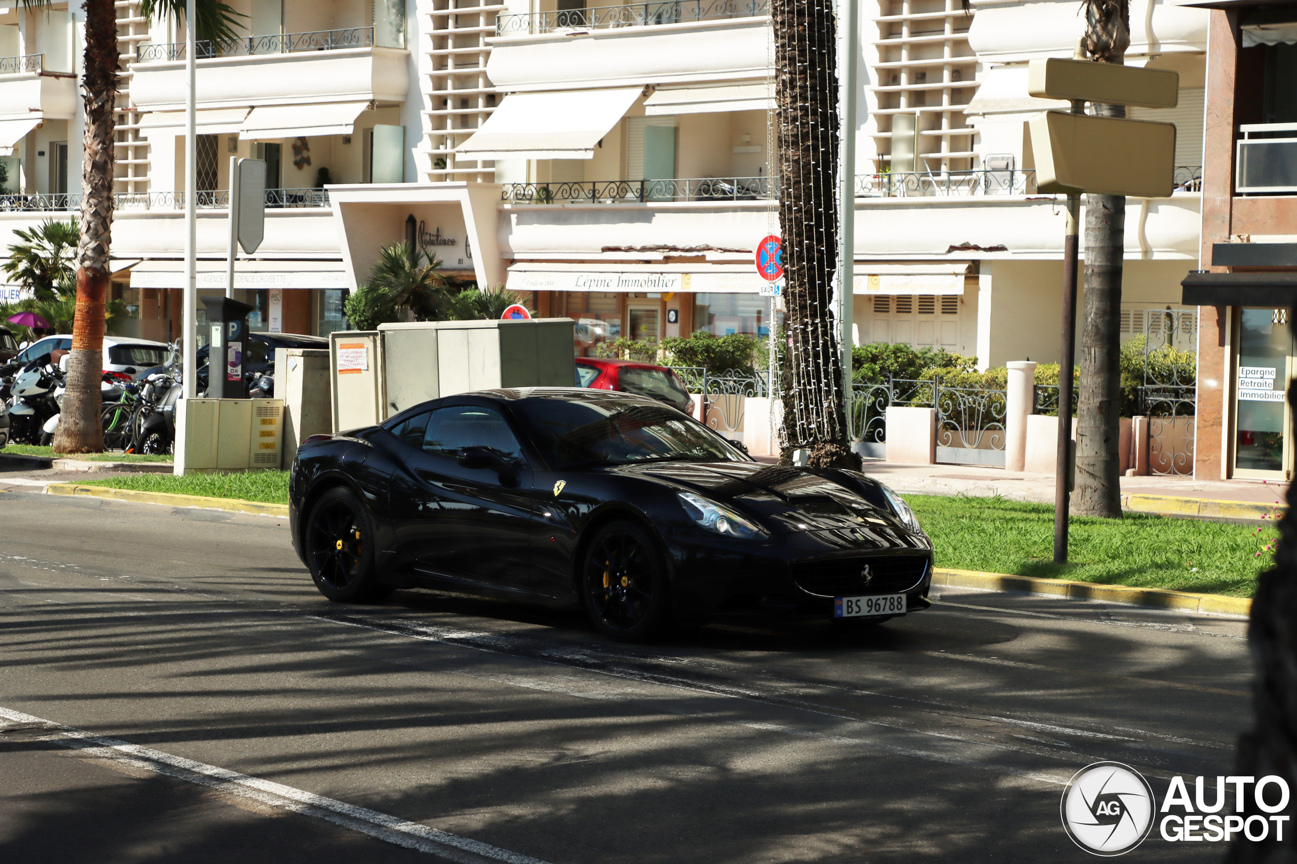 Ferrari California