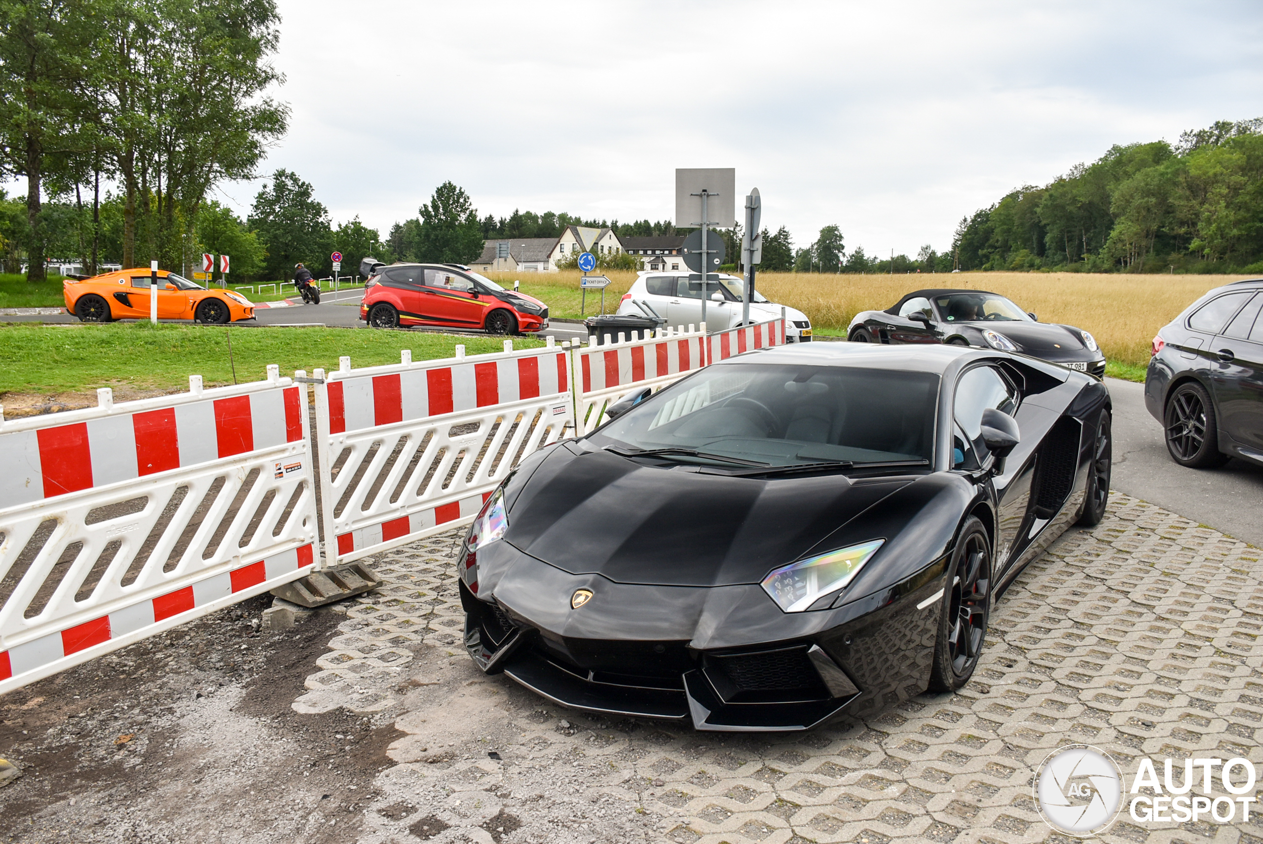 Lamborghini Aventador LP700-4