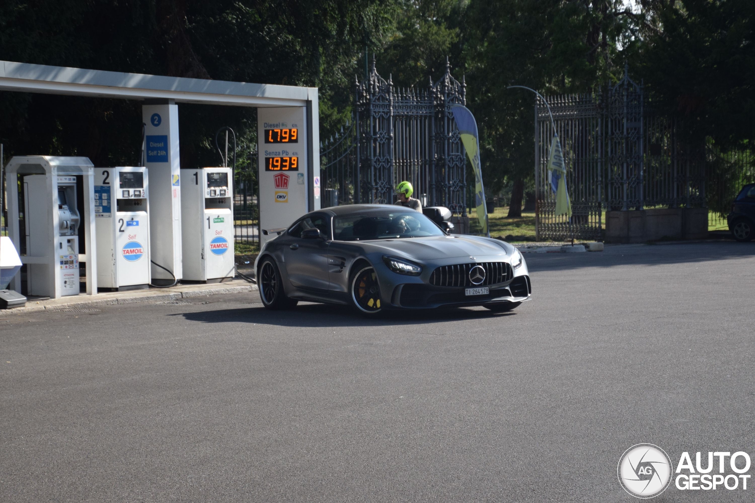 Mercedes-AMG GT R C190 2019