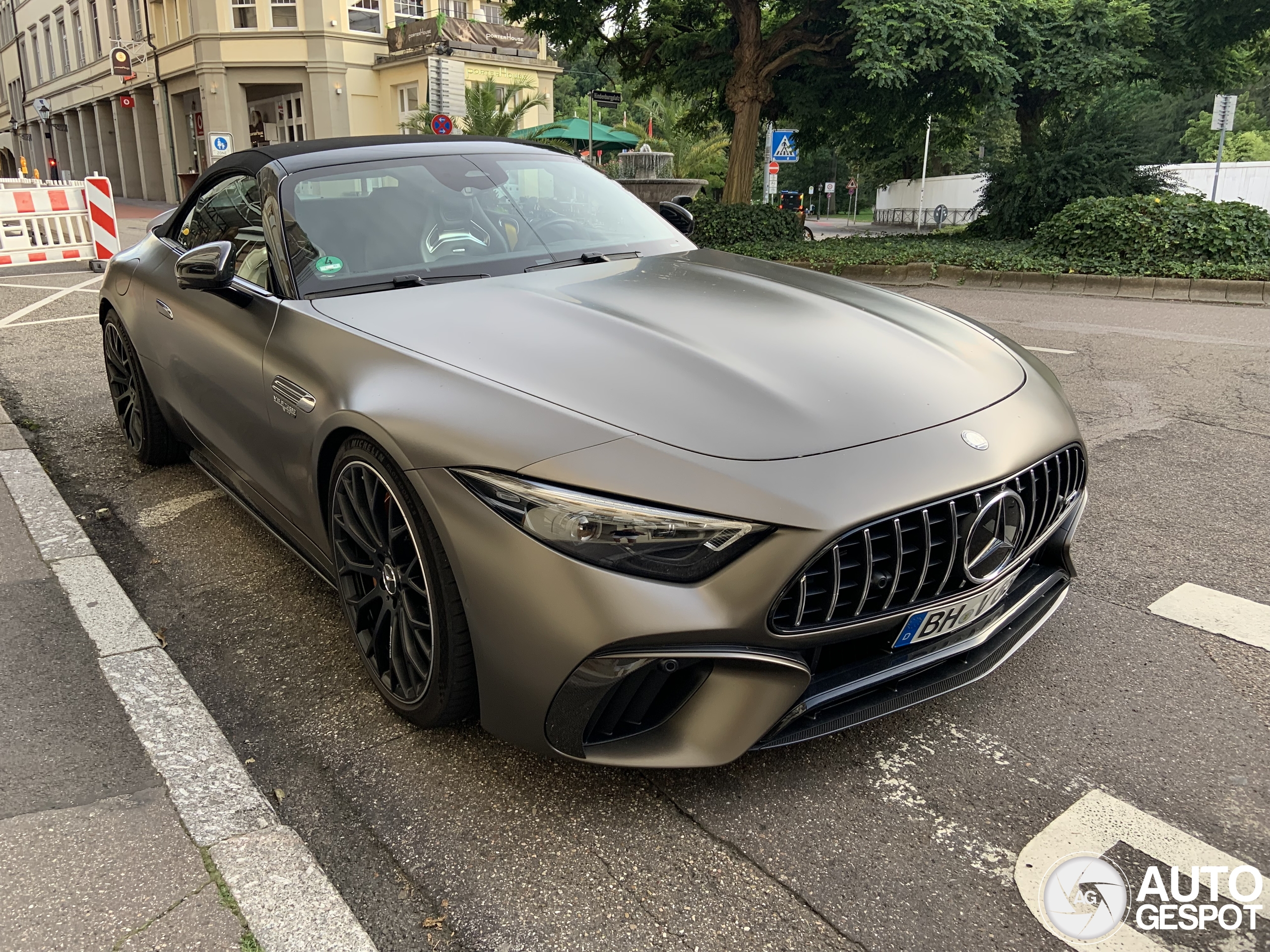 Mercedes-AMG SL 63 R232