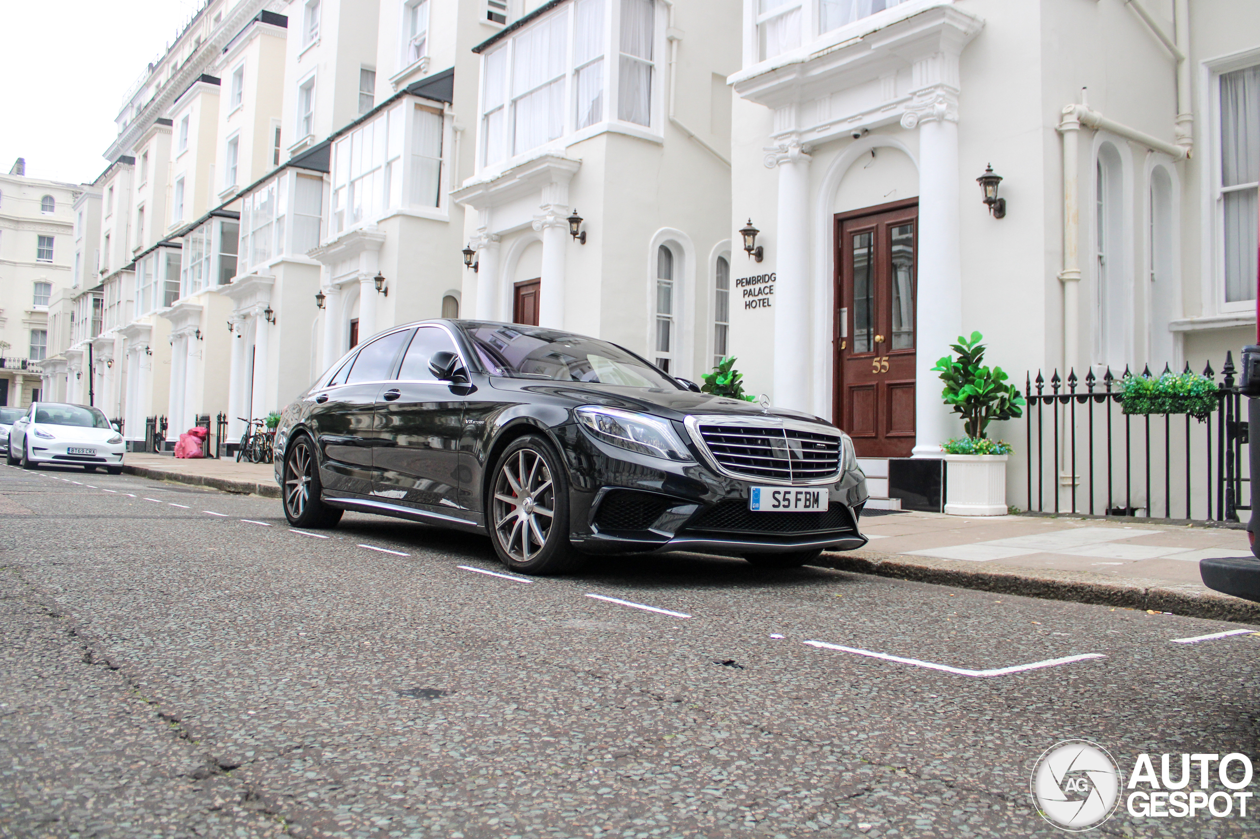 Mercedes-Benz S 63 AMG V222