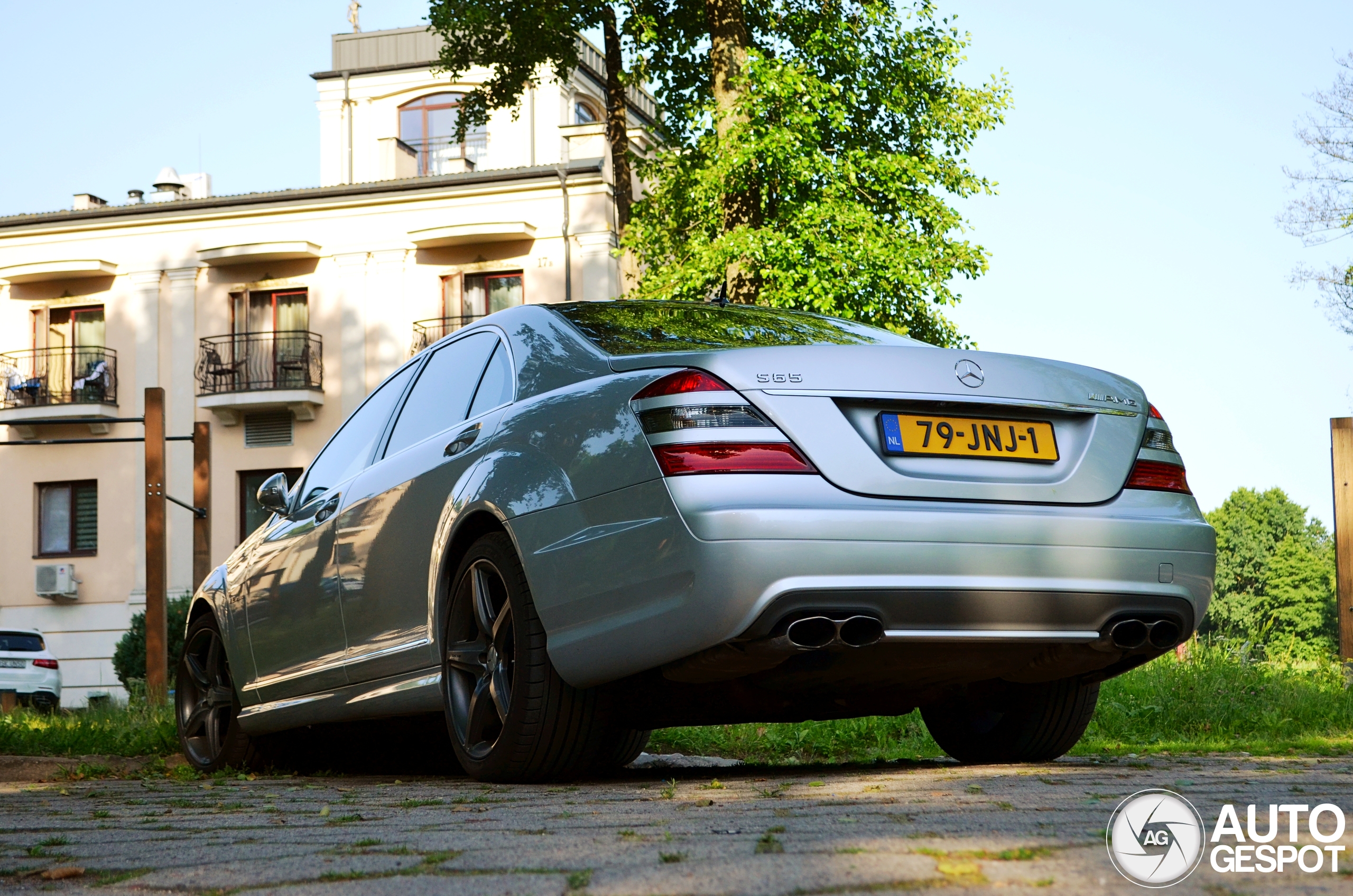 Mercedes-Benz S 65 AMG V221