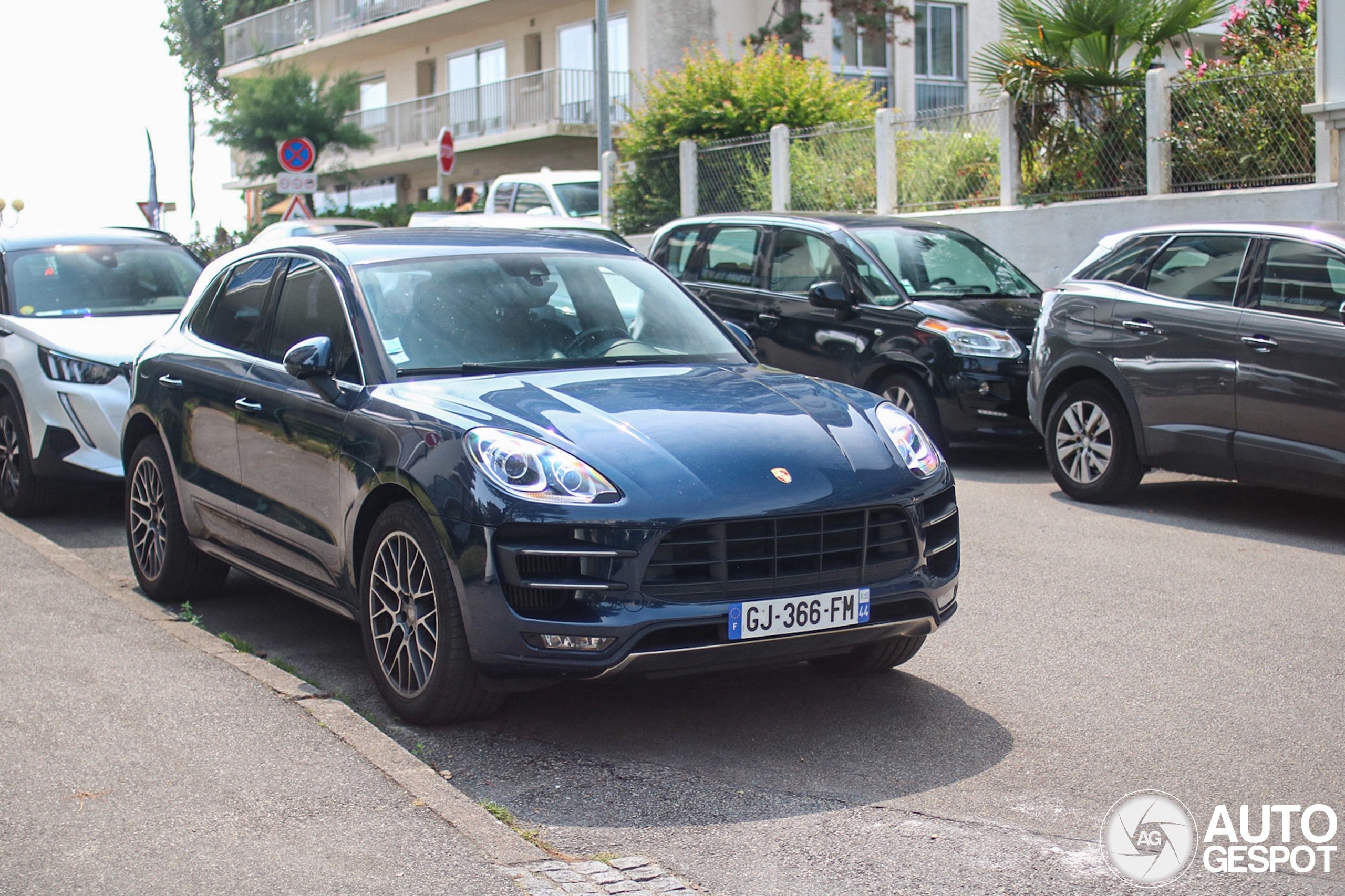 Porsche 95B Macan Turbo