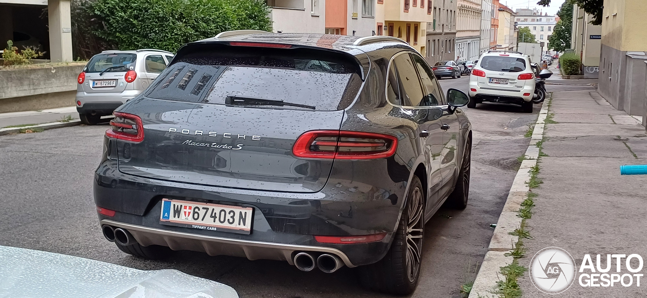 Porsche 95B Macan Turbo