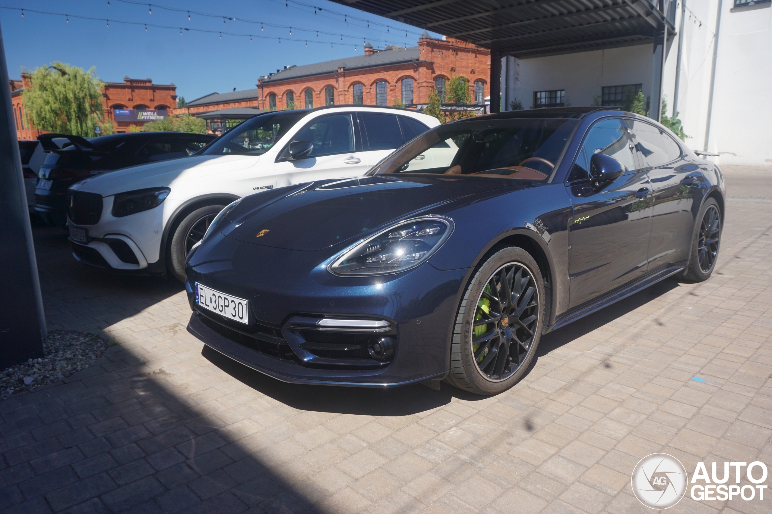 Porsche 971 Panamera Turbo S E-Hybrid MkII