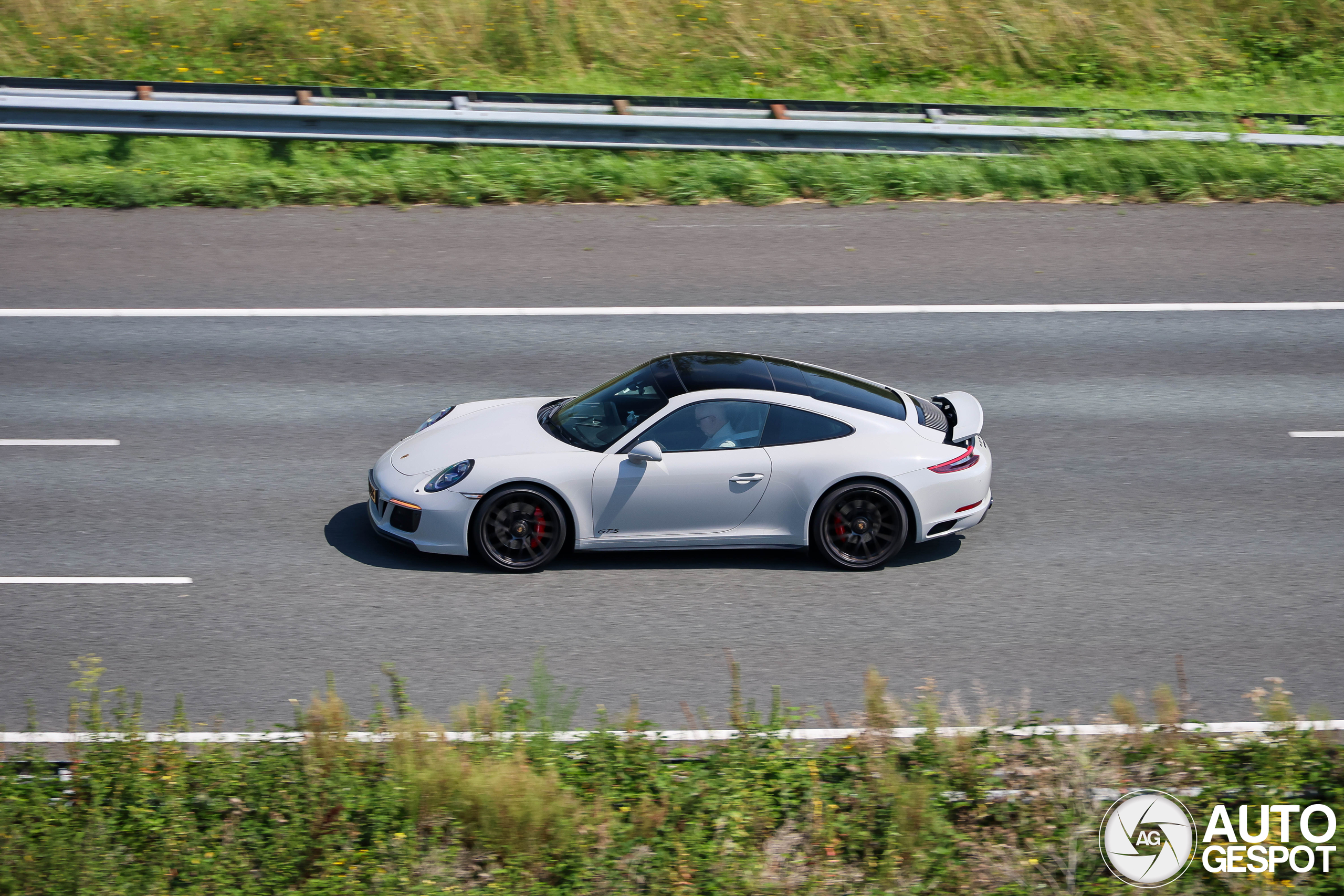 Porsche 991 Carrera GTS MkII