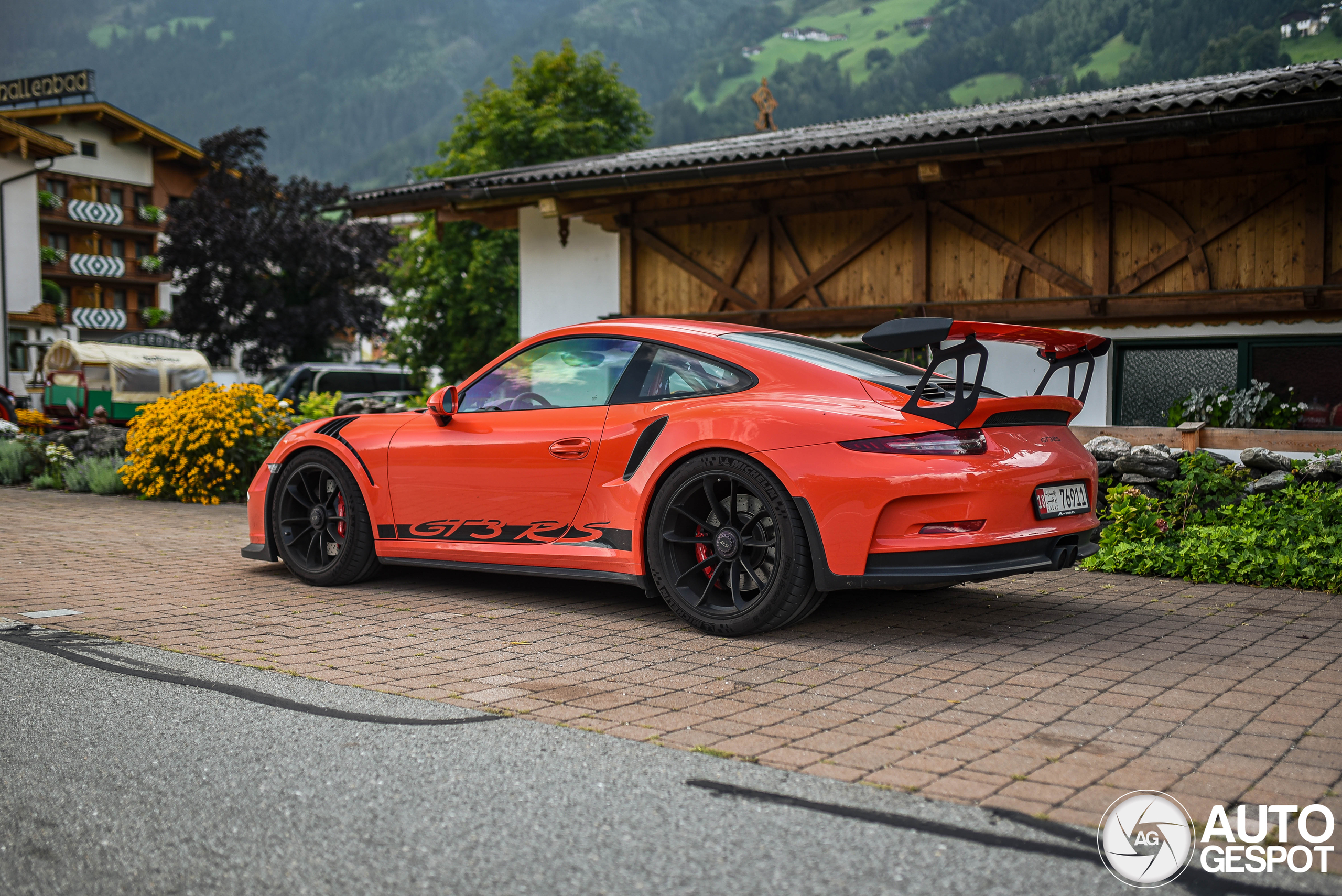 Epic trio of GT3 RS models spotted together in Zurich