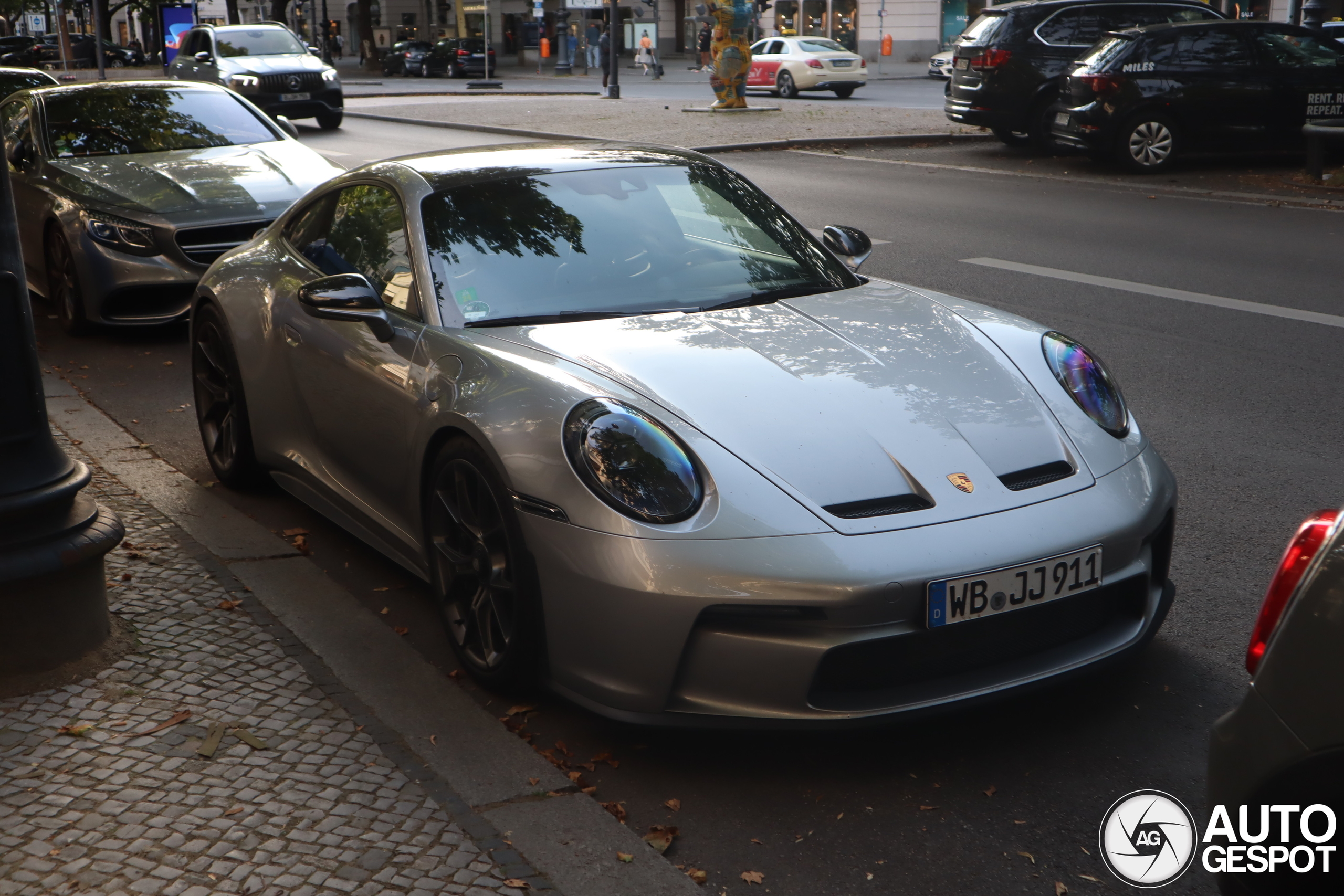 Porsche 992 GT3 Touring