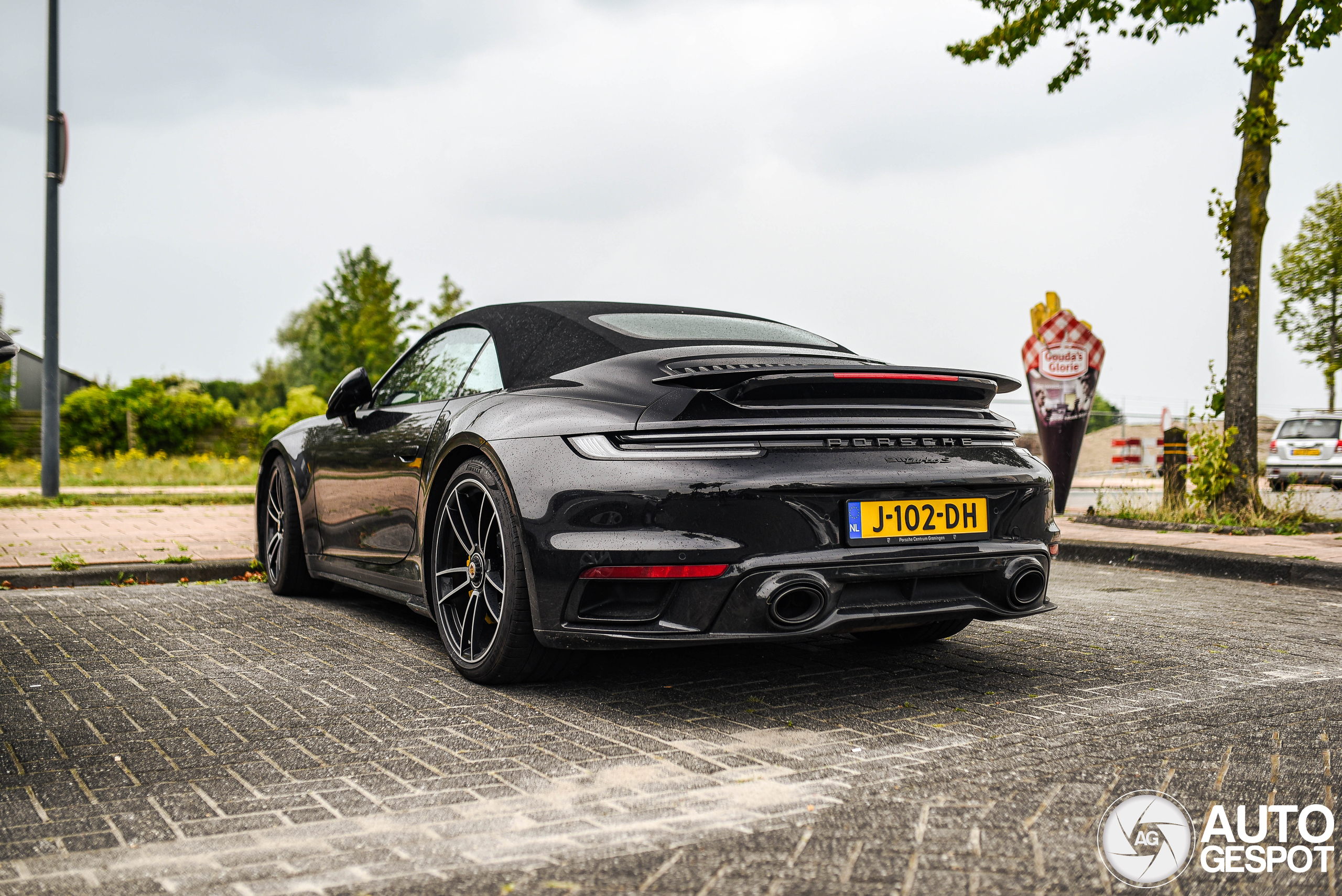 Porsche 992 Turbo S Cabriolet