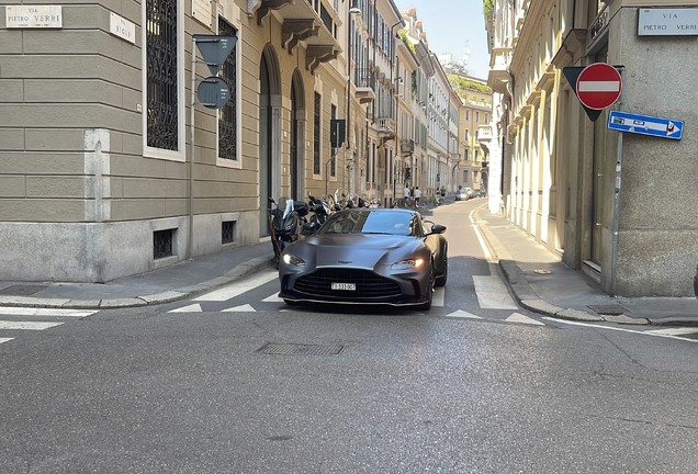 Aston Martin V12 Vantage 2023