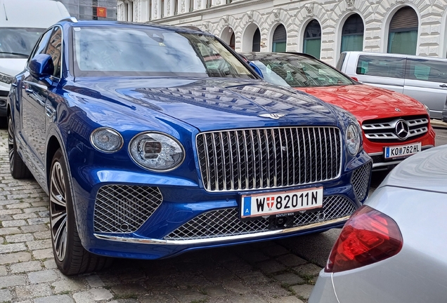 Bentley Bentayga Hybrid Azure 2024