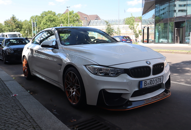 BMW M4 GTS