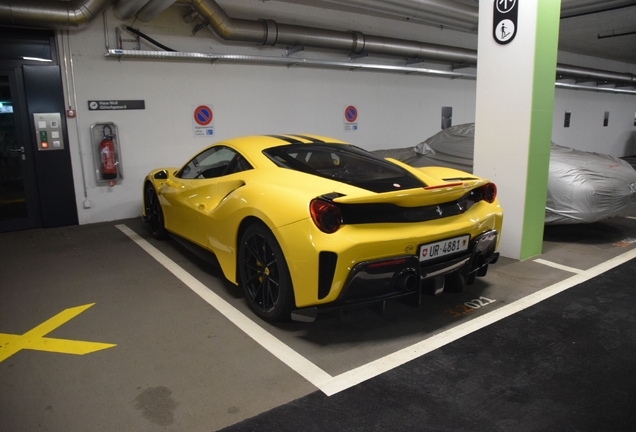 Ferrari 488 Pista