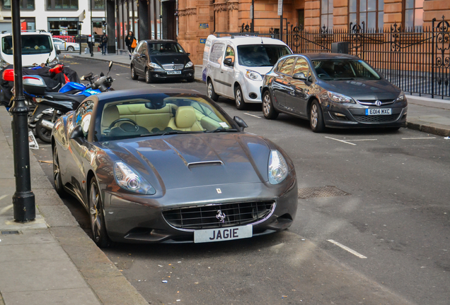 Ferrari California