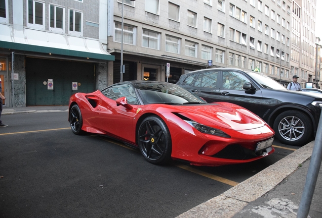 Ferrari F8 Tributo