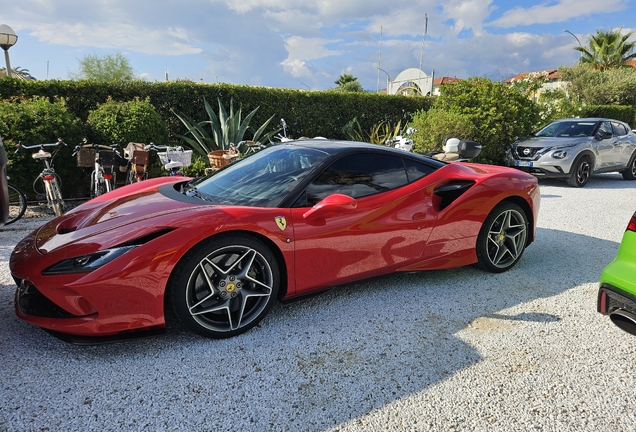 Ferrari F8 Tributo