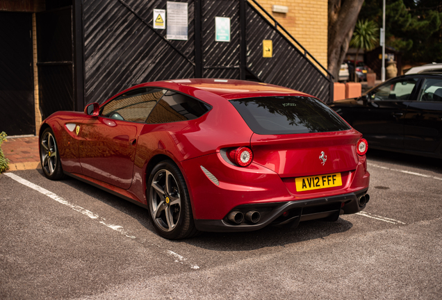 Ferrari FF