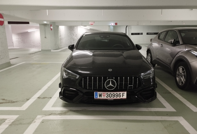 Mercedes-AMG CLA 45 S Shooting Brake X118