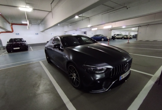 Mercedes-AMG GT 63 S X290