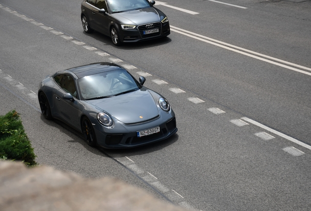 Porsche 991 GT3 Touring