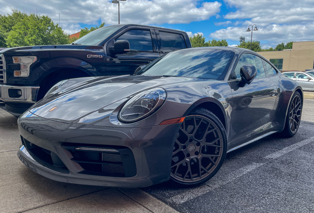 Porsche 992 Carrera S