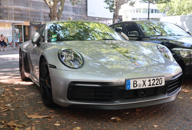 Porsche 992 Carrera S