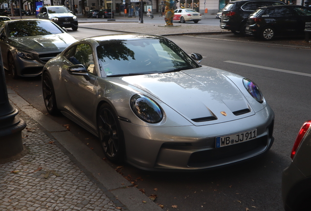 Porsche 992 GT3 Touring